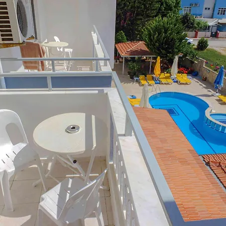 Victoria Princess Lejlighedshotel Side