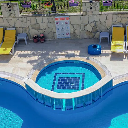 Victoria Princess Aparthotel